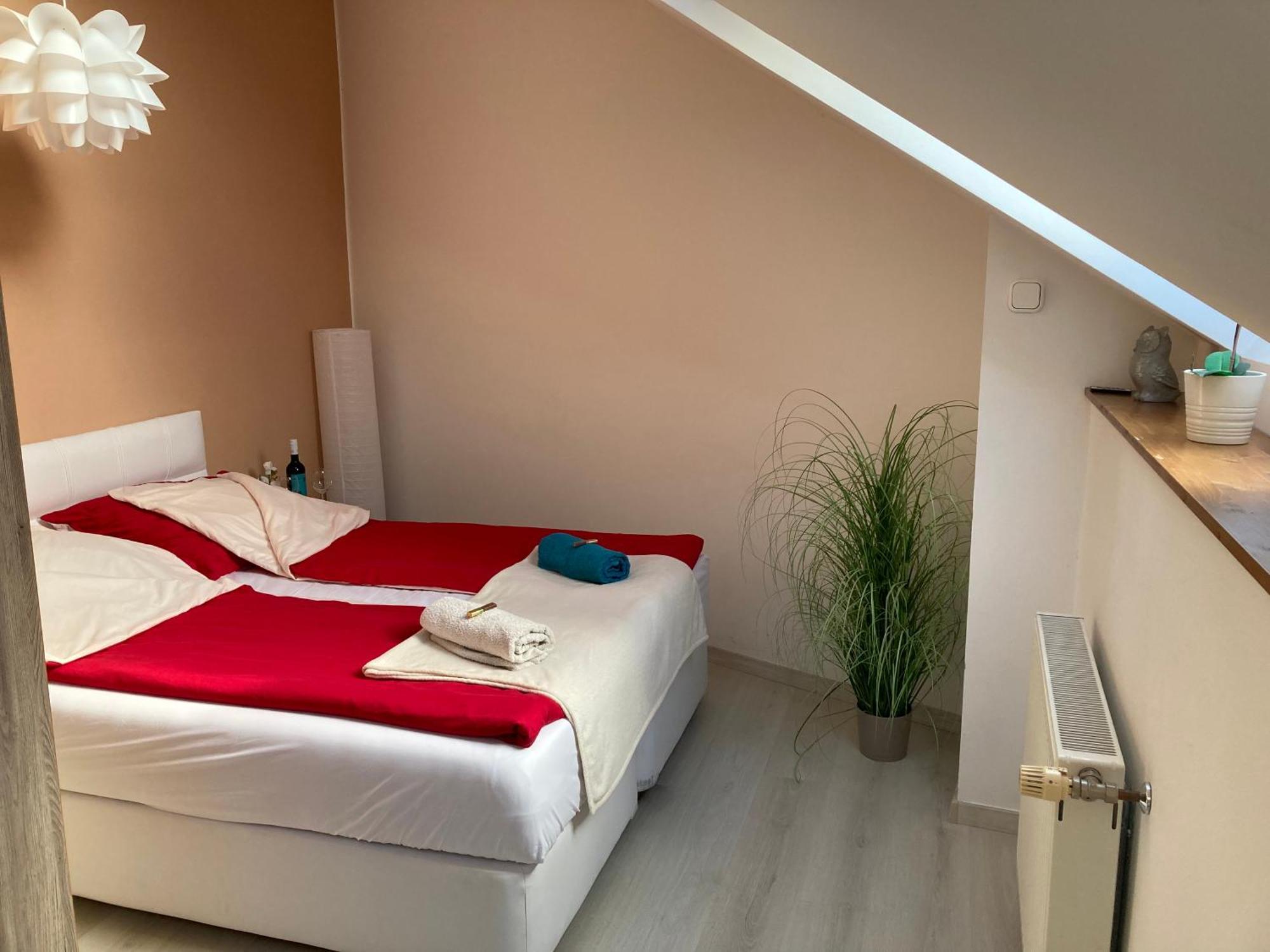 Esztergom Apartman Bagian luar foto